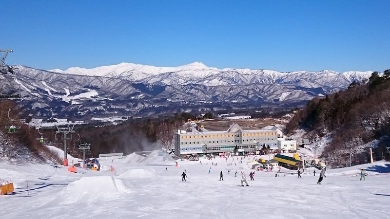 White PIA Takasu 1-DAY Lift Ticket & Round-Trip Bus from Nagoya - At a glance: what matters most