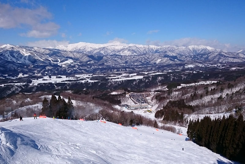 White PIA Takasu 1-DAY Lift Ticket & Round-Trip Bus from Nagoya - Rental discounts help, but plan ahead