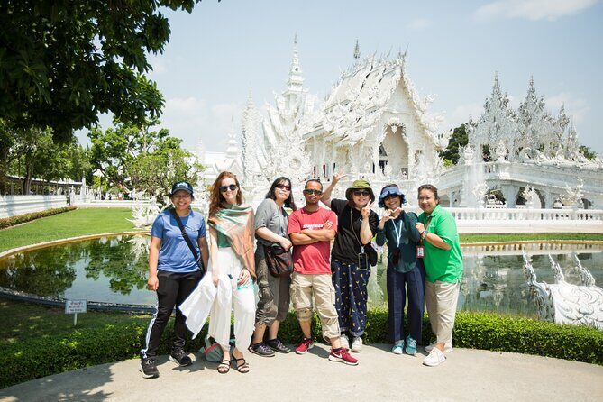 White Temple, Blue and Red Temple Tour from Chiang Rai - Key Points
