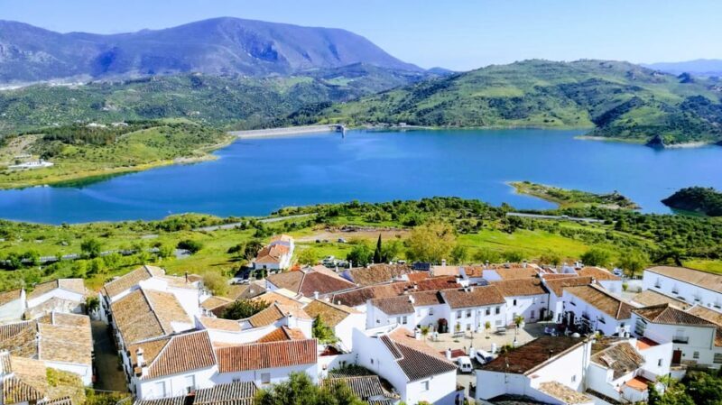 White Villages and Ronda: Day Trip from Seville - Exploring the Andalusian White Villages and Ronda