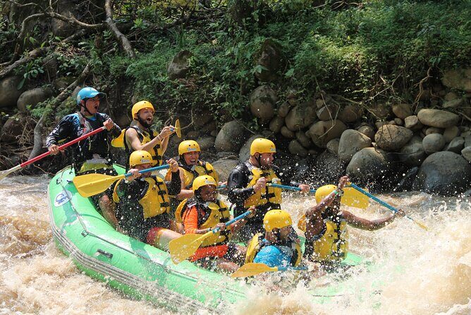 White Water Rafting Class III & IV - White Water Rafting Class III & IV in La Fortuna: An In-Depth Look