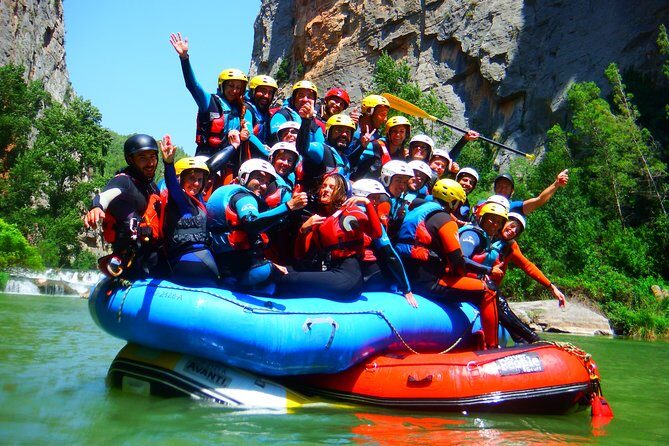White Water Rafting - An In-Depth Look at the White Water Rafting Experience in Montanejos