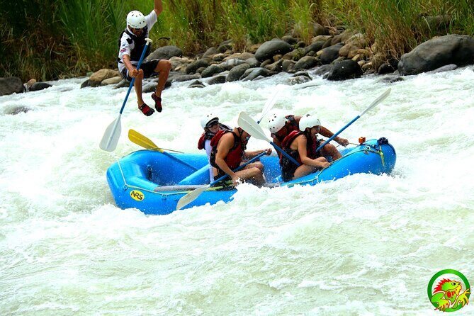 White Water Rafting Manuel Antonio Quepos Naranjo River - An In-Depth Look at the White Water Rafting Experience