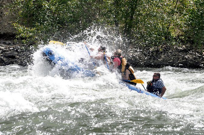 Whitewater and Wine: Wenatchee River Whitewater Rafting and Winery Tour - An Authentic Day of Adventure and Relaxation in Chelan
