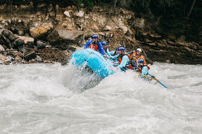 Whitewater Rafting Adventure | Kicking Horse River - FAQ