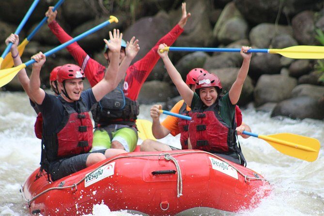 Whitewater Rafting Class 2-3 Balsa River from La Fortuna - An In-Depth Look at the Whitewater Rafting Experience