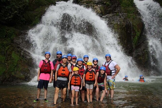 Whitewater Rafting Savegre Class II-III plus Waterfall Manuel Antonio - Key Points
