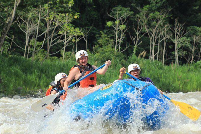 Whitewater Rafting Savegre River Class II & III + Waterfall Break - A Deep Look at the Savegre River Whitewater Rafting Tour