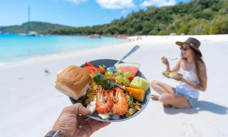 Whitsunday: Whitsunday Islands Tour with Snorkeling & Lunch - Sources: