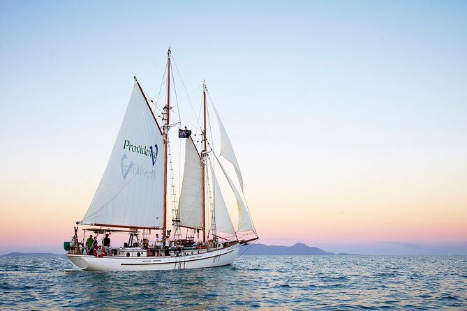 Whitsundays Sunset Sailing Cruise - Discover the Magic of the Whitsundays Sunset Sailing Cruise
