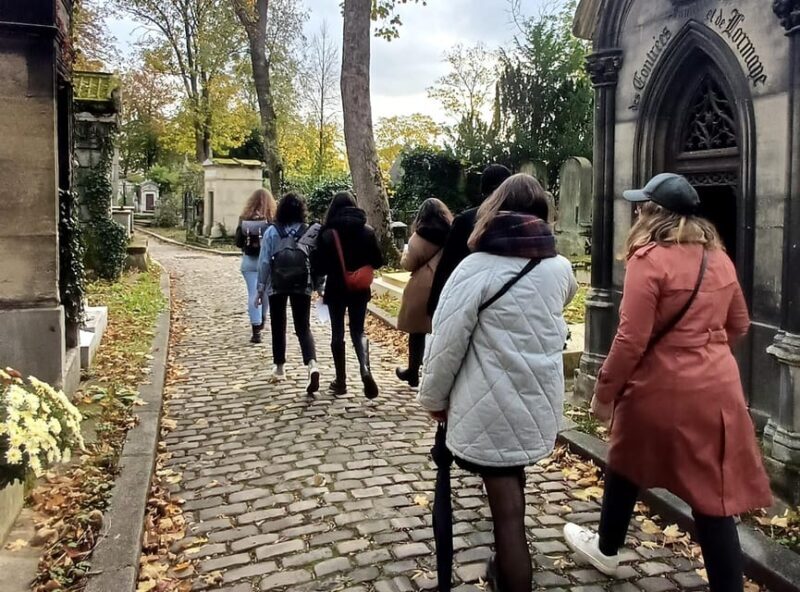 Who Killed Victor ? Escape Game at Père Lachaise Cemetery - Who Will Enjoy This Tour?