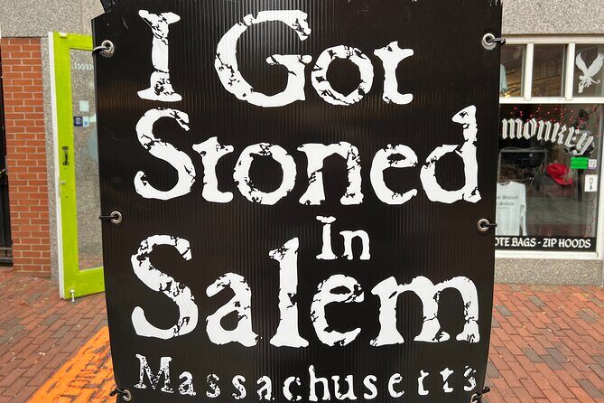 Wicked Awesome Tours: Witch Trial History and Salem Haunts! - A Detailed Look at the Salem Witch Trial and Haunt Tour