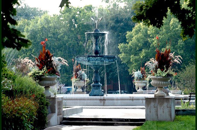 Wicker Park Walking Tour History Trivia and Local Flavors - The Sum Up