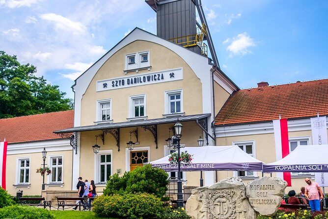 Wieliczka Salt Mine guided tour from Krakow with pickup options - Why This Tour Offers Great Value