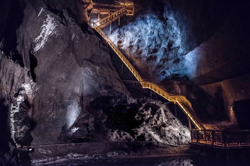 Wieliczka Salt Mine Tour Including Hotel Pick-Up - An In-Depth Look at the Wieliczka Salt Mine Tour