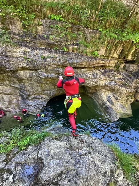 Wiestal: Canyoning in der Almbachklamm - Swiss Cheese Tour - Wiestal: Canyoning in der Almbachklamm - Swiss Cheese Tour