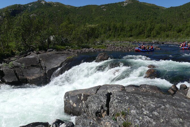 Wild Viking Rafting on Numedalslågen River - level 3 - An In-Depth Look at the Wild Viking Rafting Experience