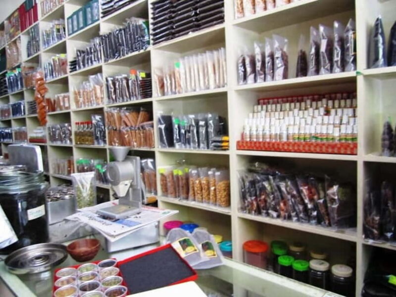 Wilderness & Culture: One Day Tour of Thekkady with Jeep !! - An In-Depth Look at Your Thekkady Experience