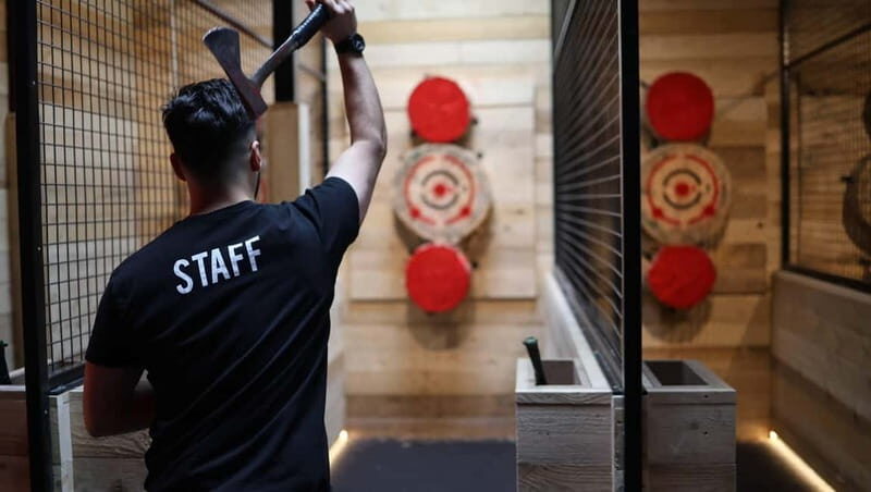 Wildness: Axe throwing in Paris 13 - Key Points