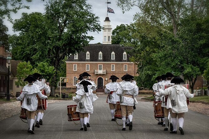 Williamsburg Colonial Adventure: Exploration Game and Tour - Williamsburg Colonial Adventure: Exploration Game and Tour — A Fun, Flexible Way to Experience Colonial Williamsburg