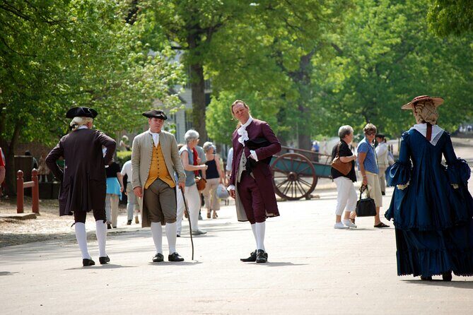 Williamsburg Colonial Adventure: Exploration Game and Tour - Key Points