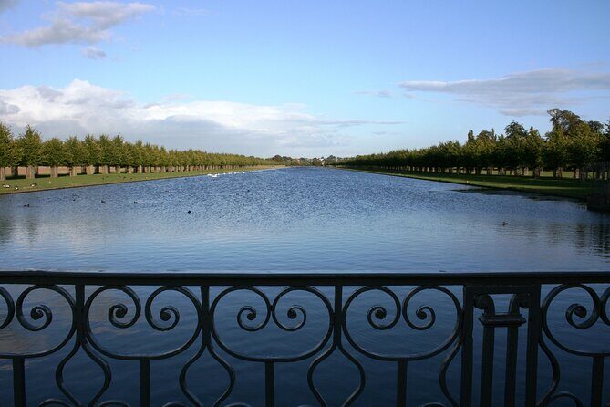 Windsor Castle Hampton Court Palace Private Tour with Admission - Key Points