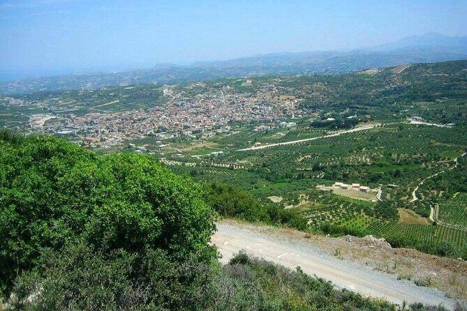 Wine and Food of Crete, Heraklion - A Closer Look at the Experience