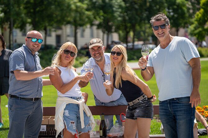 Wine and Heritage Walking Tour in Zagreb - Key Points