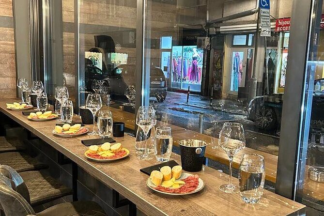 Wine and Tapas Boutique Bulgarian Wine Tasting - Exploring Sofia’s Hidden Gem: The Wine and Tapas Boutique Bulgarian Wine Tasting