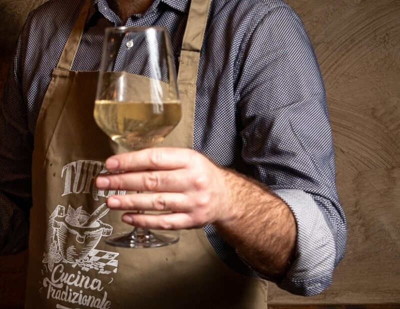 Wine Experience at Turin's - Wine Experience with Local Products Tasting - Key Points