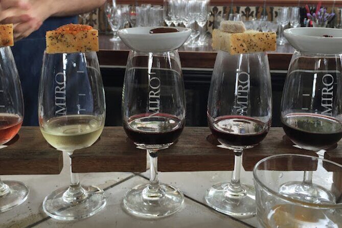 WINE on WAIHEKE, PREMIUM TASINGS and SCENIC TOUR, MAX 11 CLIENTS - FAQs