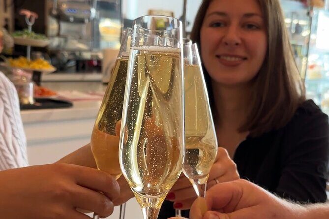 Wine Tasting and History Prague - FAQ