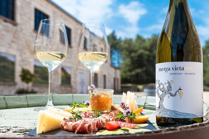 Wine Tasting at Black Island Winery - Key Points