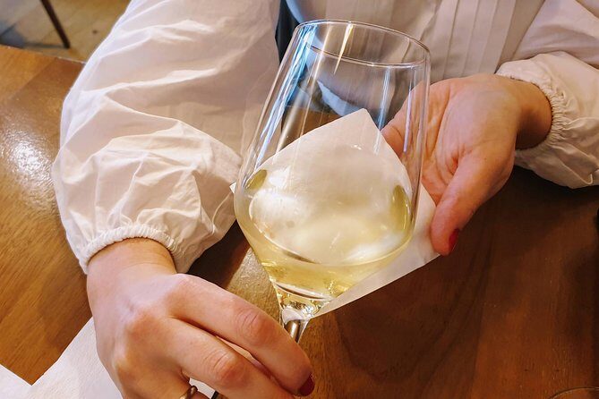 Wine Tasting in Granada - The Experience in Detail