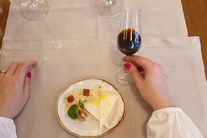 Wine Tasting in Granada - FAQ