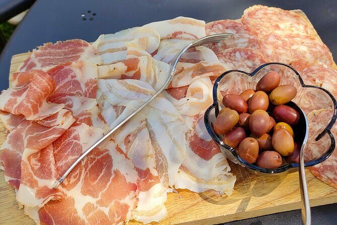 Wine Tasting with Local Food in Lazise Countryside - Who Should Consider This Tour?