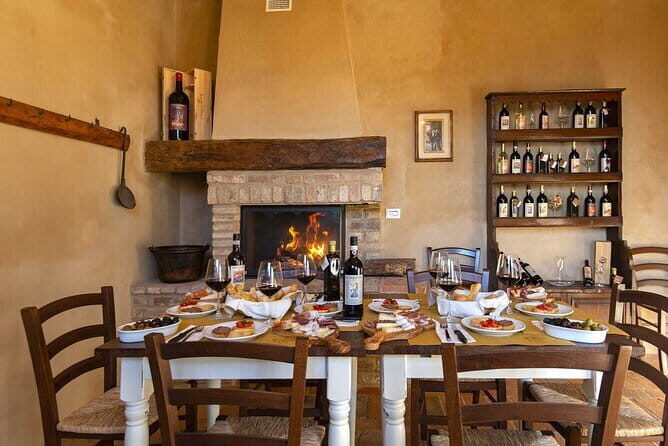 Wine Tour of two Chianti wine estates on the hills of Florence - Discovering the Heart of Chianti’s Wine Country