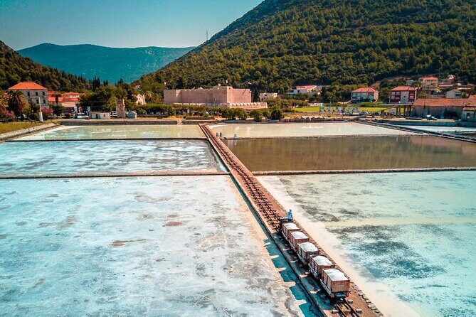 Wine tour peninsula Peljeac - The Experience in Detail