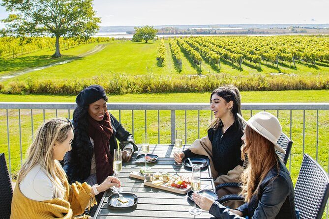 Wine Tour Wolfville Wine Tours in Nova Scotia- 6 Hours - In-Depth Review of the Wolfville Wine Tours Experience