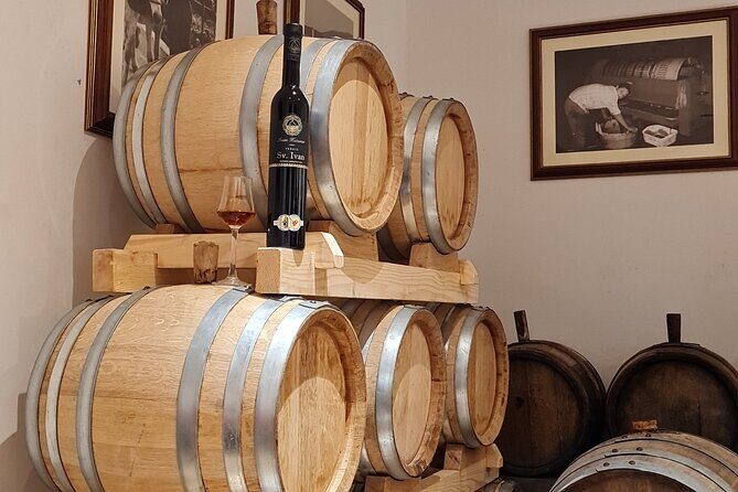 Winery Tour and Tasting with the Sommelier in KRK - A Closer Look at the Experience