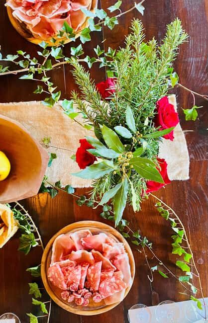 Winery tour and Tuscan wine tasting with culinary specialties - Who Will Love This Tour?