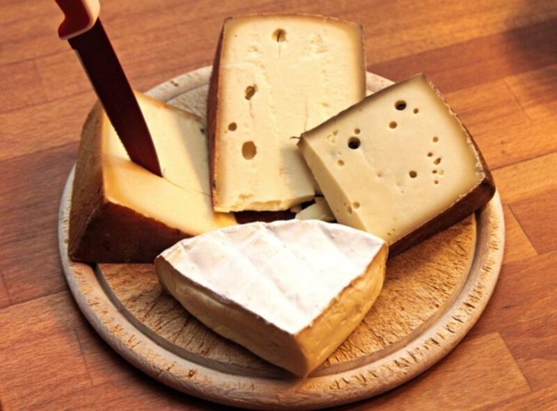 Wines and Cheeses tasting experience at home - Key Points