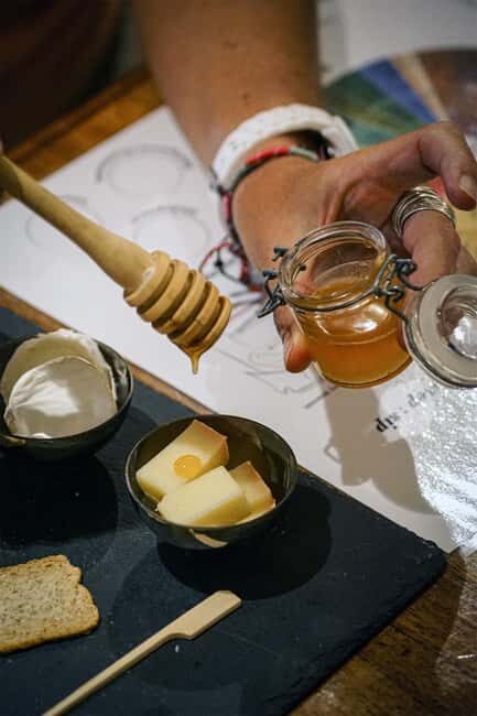Wines, Honey & Cheeses: Terroir & Sweetness Tasting in Saint Emilion - Why It’s Worth Your Time