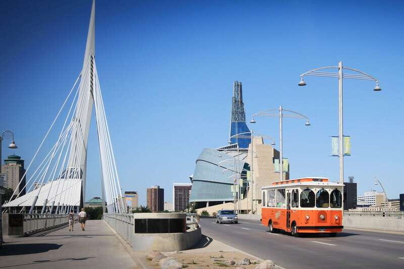 Winnipeg: 2-Hour City Trolley Tour - Exploring Winnipeg in Depth: What to Expect from the Tour