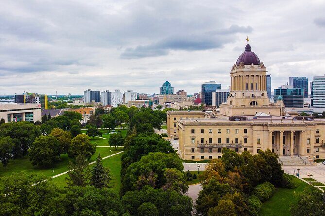 Winnipeg's Wealthy Beginnings: a Smartphone Audio Walking Tour - A Detailed Look at Winnipeg’s Wealthy Beginnings Tour