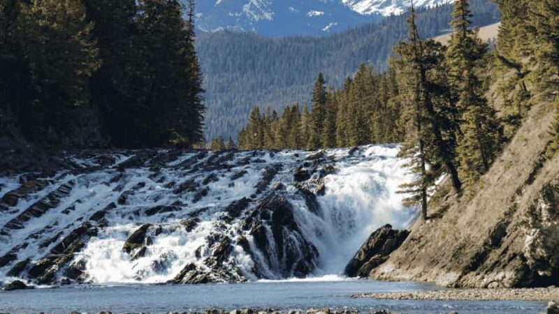 Winter Hikes, Gondolas, and Banff Day Trip - FAQs