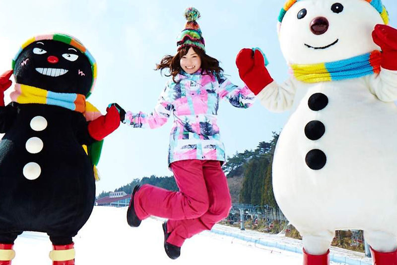 Winter Limited: Kobe Mt. Rokko Snow Park Skiing/Snow Play & Arima Onsen (One of Japans Three Great Hot Springs) Day Trip | Departing from Osaka - The essentials at a glance