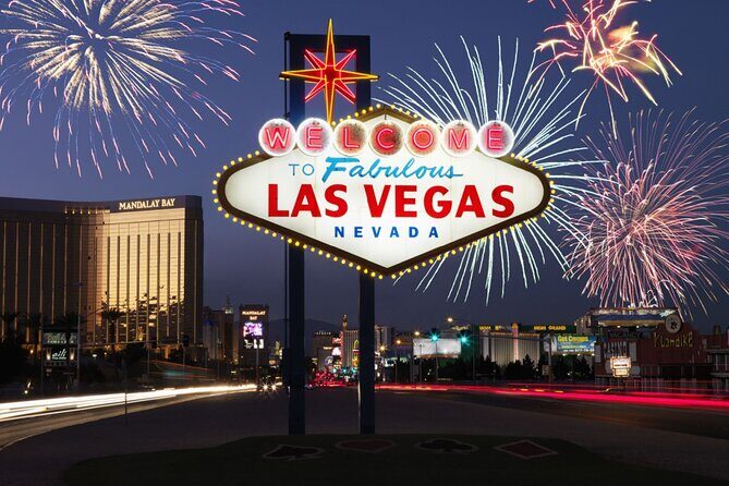 Winter Wonders of Vegas: A Festive Stroll - Authentic Traveler Insights