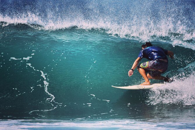 Witches Rock Surf Tour by Boat for ADVANCED surfers - What to Expect on the Tour