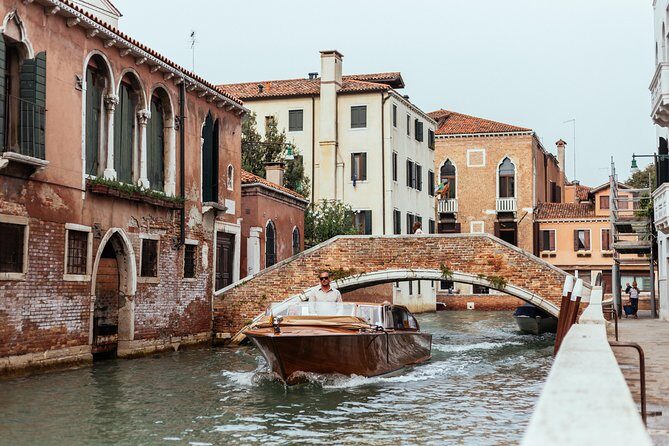 Withlocals Venice Away from the Crowds PRIVATE Tour with a Local Expert - Exploring Venice’s Quiet Side: What This Tour Offers